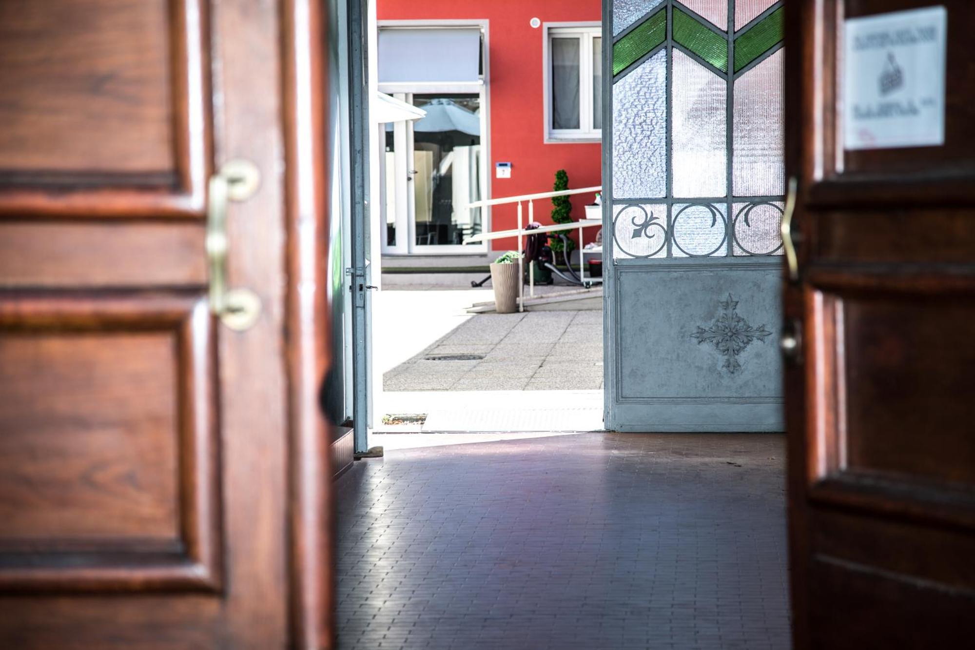 Guest House Turin Metro Young 외부 사진